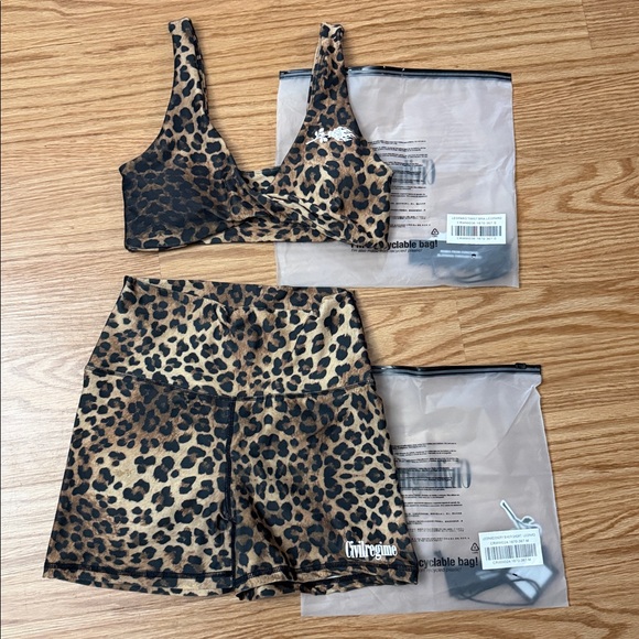 Civil Regime X Misfits set - Picture 2 of 7